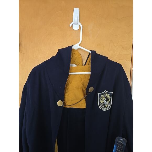 US Harry Potter Hogwarts Hufflepuff Magical Licensed Costume Outfit O/S NEW! - Picture 3 of 9